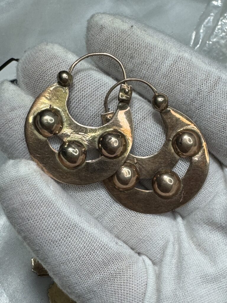 Inicio TodoPrecio.com 48 Aretes de oro antiguo 10k vintage 5.4gr