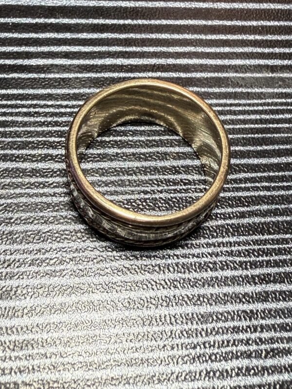 Anillo de oro 14k 9.2 gramos #7.5 - Image 2