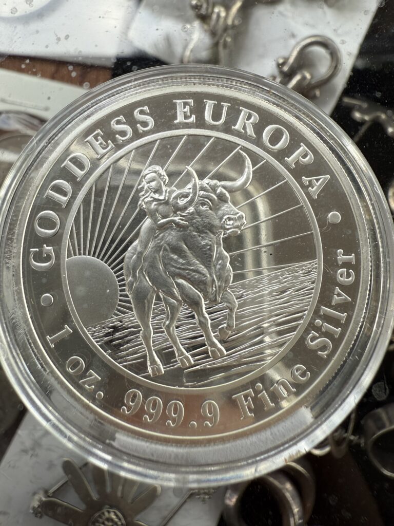 Inicio TodoPrecio.com 50 1 Onza Plata 999.9 UNC Goddess EUROPA $5 Dollars Elizabeth ll Año 2022