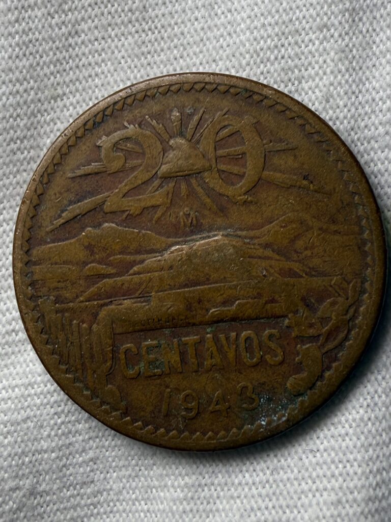 Inicio TodoPrecio.com 56 20 Centavos 1943 Pirámide de Teotihuacán Primer Año de Acuñación