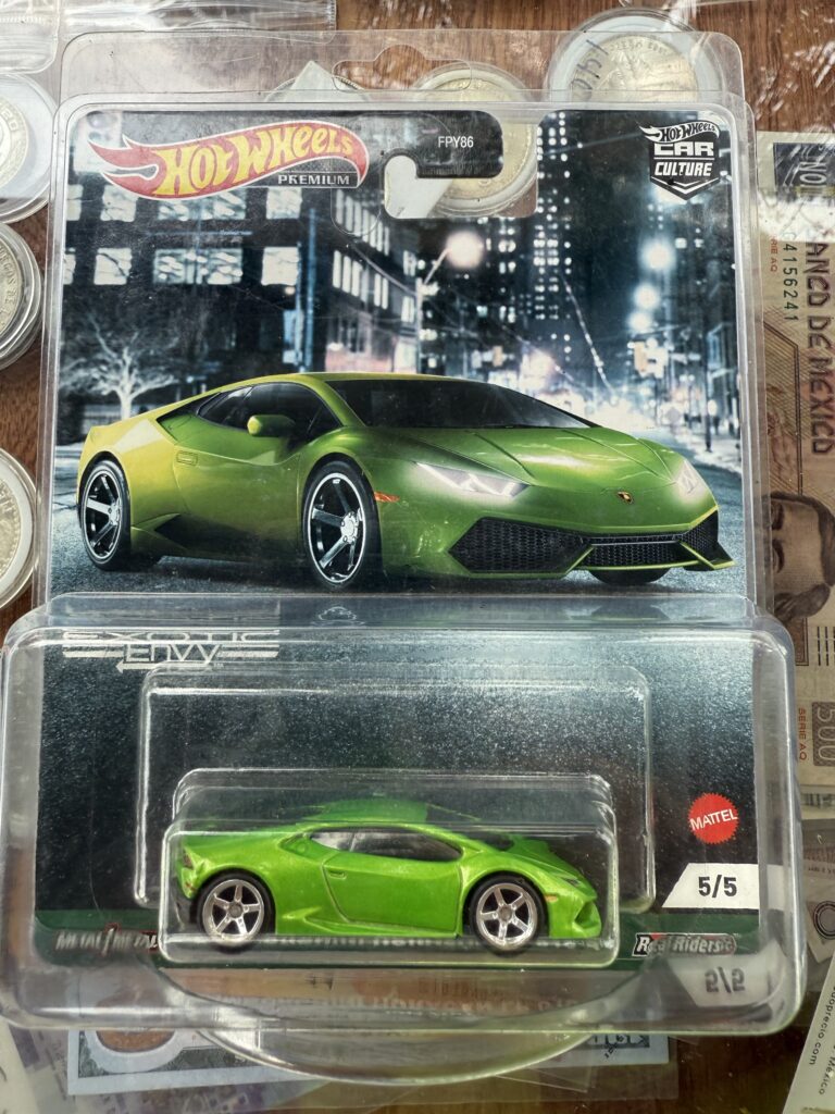 Inicio TodoPrecio.com 12 Carrito Hot Wheels Premium Lamborghini Huracán LP 610-4