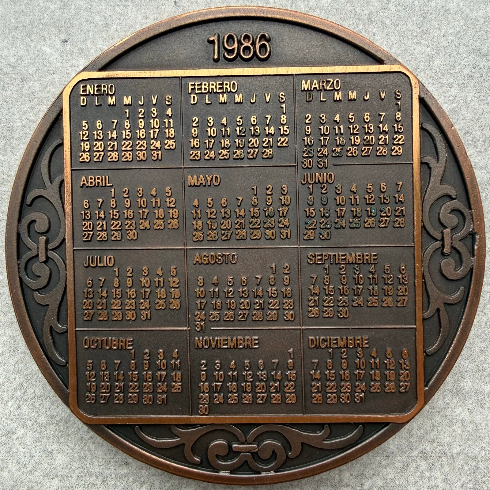 Medalla Calendario 1985 Gobierno del Estado Tabasco 4” Lorenzo Rafael 2 Medalla Calendario 1985 Gobierno del Estado Tabasco 4” Lorenzo Rafael - Image 2