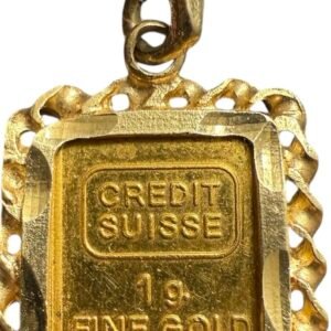 Dije de Oro Engarzado con Crédito Suizo de 1 Gramo