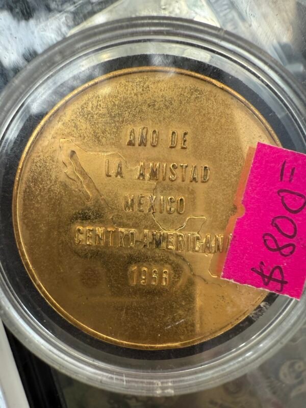 Medalla Presidente Gustavo Díaz Ordaz Año de la Amistad 1966 México Centroamericana - Image 2