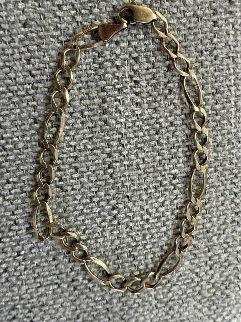Inicio TodoPrecio.com 6 Pulsera Fígaro 3x1 Oro 10K