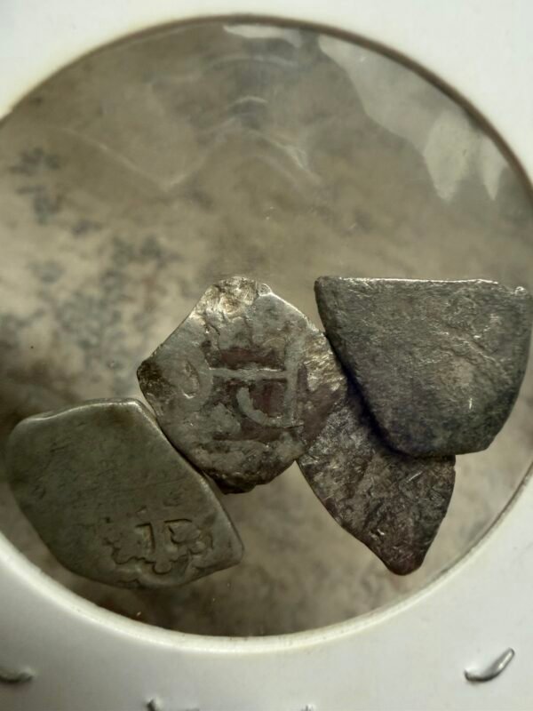 Lote 4 Macuquinas México Siglo XVII Plata | Hechas a Martillo - Image 2