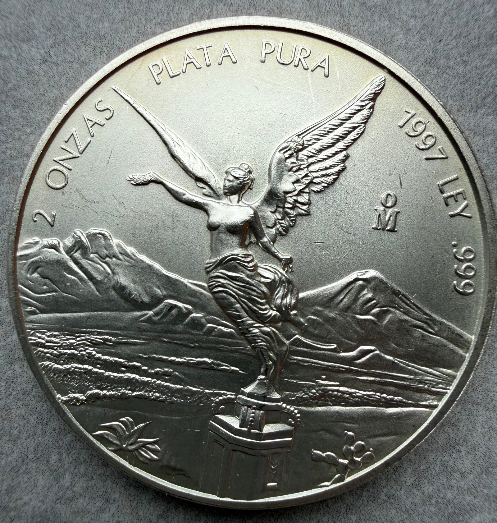 2 Onzas Libertad 1997 Plata Pura .999 Satín Mo. | México 1 2 Onzas Libertad 1997 Plata Pura .999 Satín Mo. | México