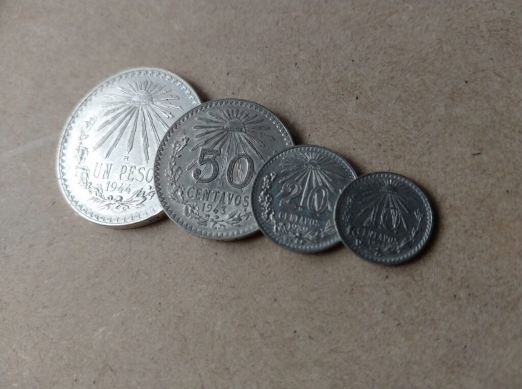 Inicio TodoPrecio.com 37 Colección Completa Monedas Resplandor Plata $1 50c 20c 10c