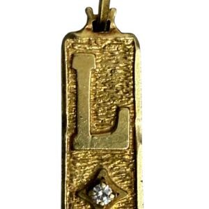 Dije con la letra L Oro 14K