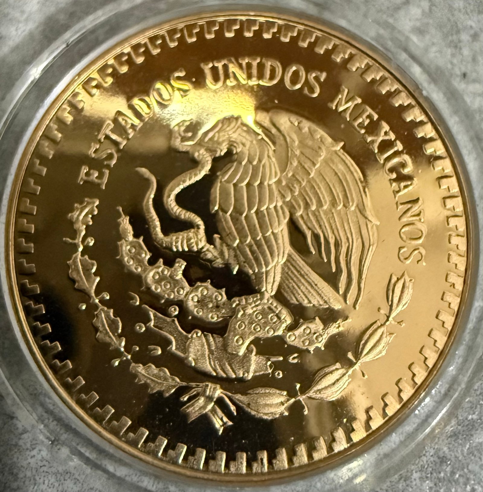 $250 Pesos Oro 1985 Mundial 86 - 450 años de la casa de moneda Caballito 4 $250 Pesos Oro 1985 Mundial 86 - 450 años de la casa de moneda Caballito - Image 4