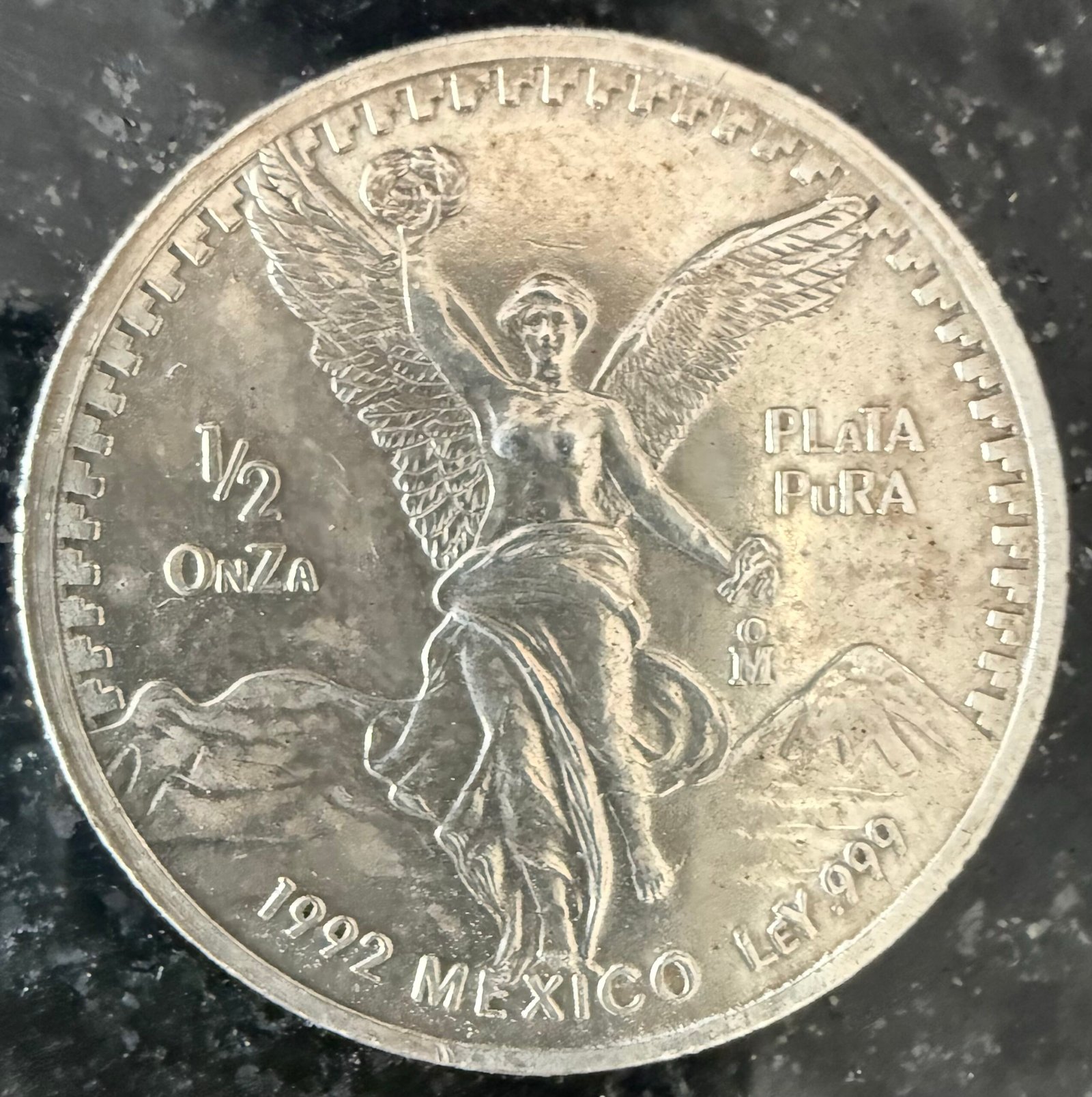 1/2 Onza Libertad Plata Pura 0.999 Año 1992 1 1/2 Onza Libertad Plata Pura 0.999 Año 1992