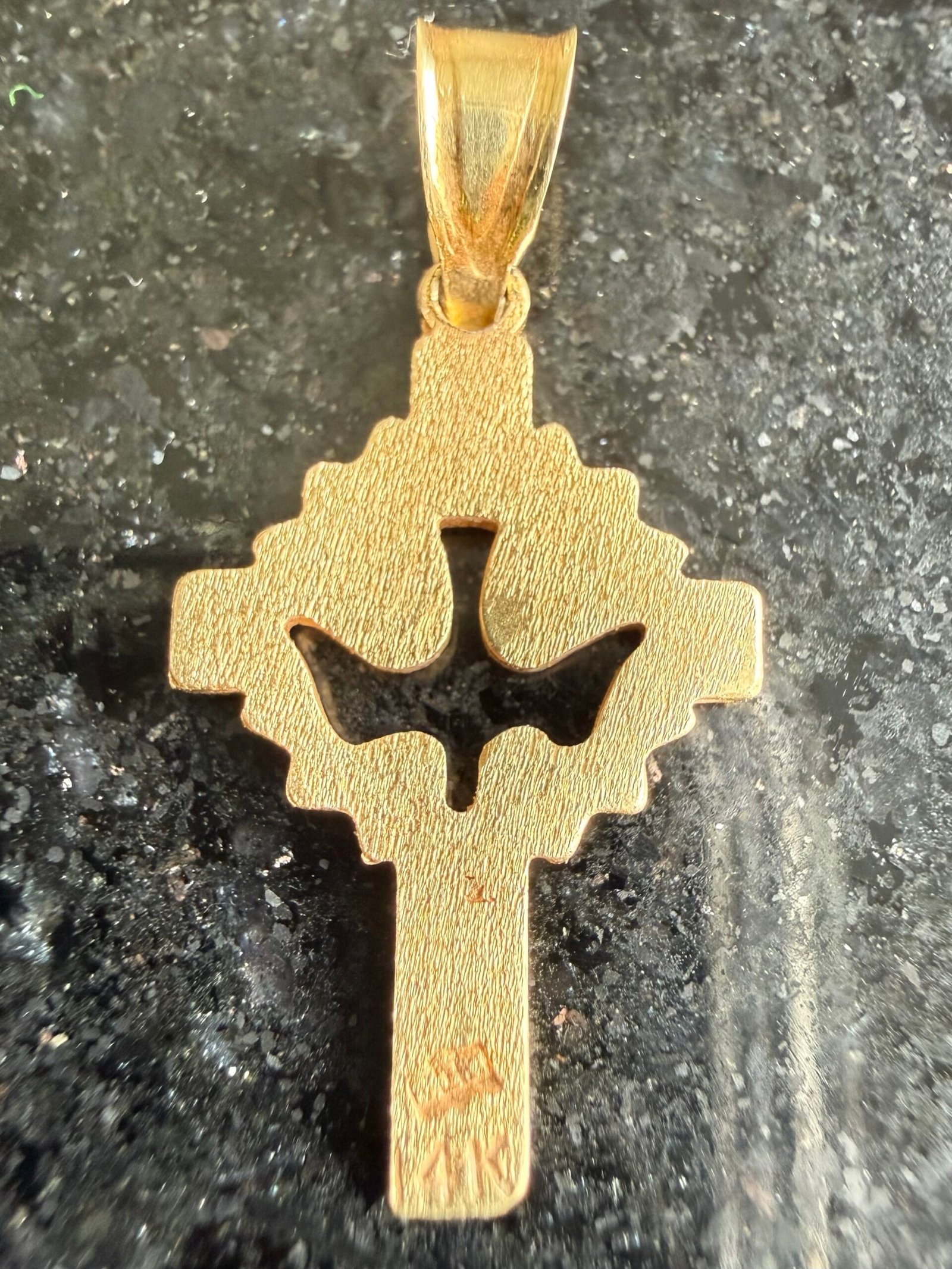 Dije Cruz del Espíritu Santo Oro 14k 2 Dije Cruz del Espíritu Santo Oro 14k - Image 2