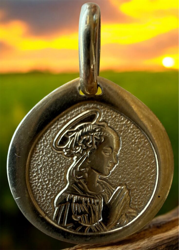 Inicio TodoPrecio.com 29 Medalla de Oro 14K Italy La Virgen María en oración “Madonna Orante”