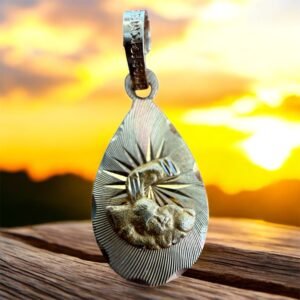 Dije de Oro 10K La Mano Poderosa de Jesús | Protección y Bendición