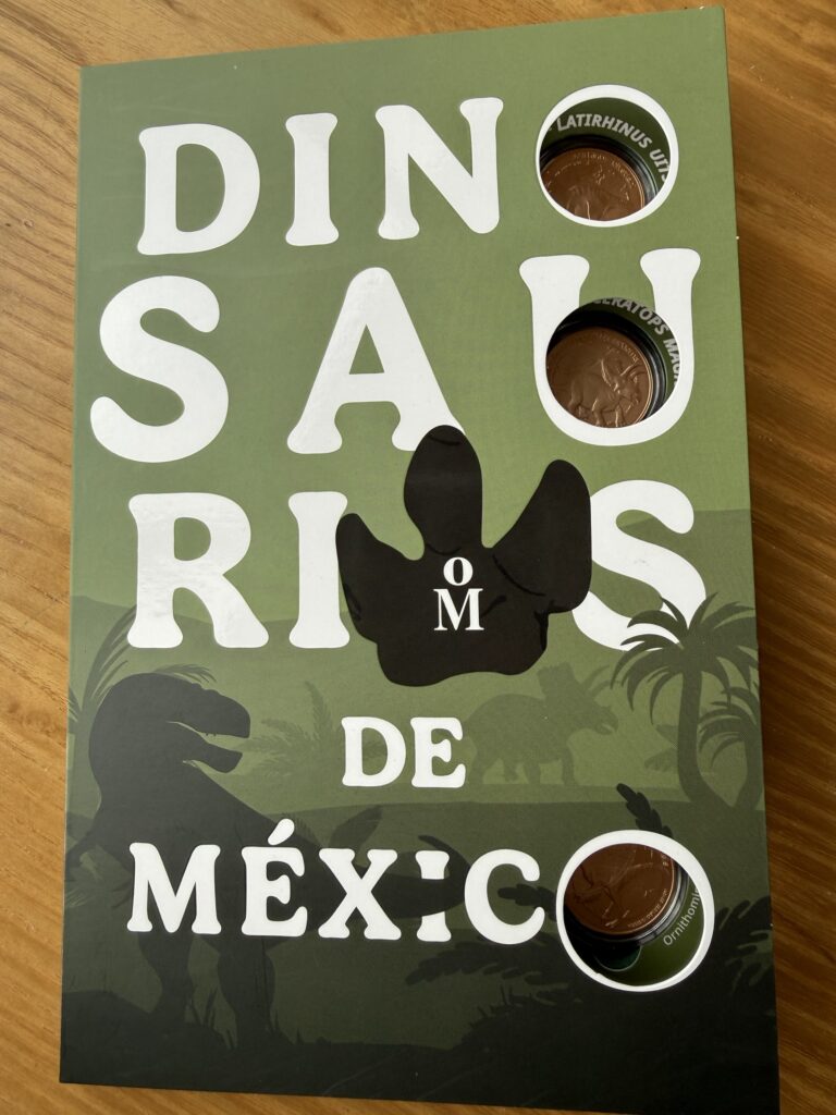 Inicio TodoPrecio.com 35 Set Álbum de Dinosaurios de México | Edición CuAlNi