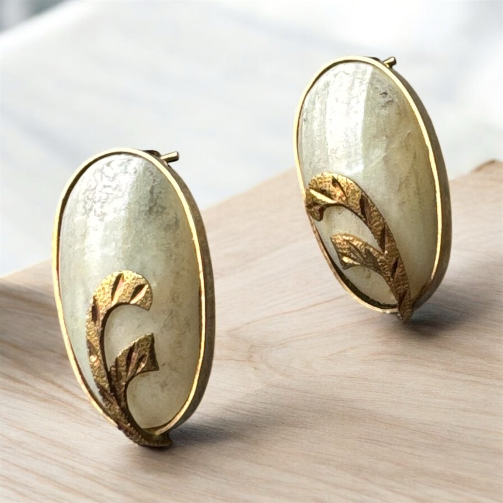 Aretes Ovalados Aperlado | Oro 14k 2 Aretes Ovalados Aperlado | Oro 14k - Image 2