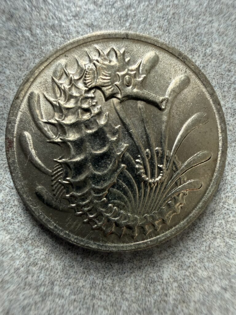 Inicio TodoPrecio.com 13 10 Centavos 1982 Caballito de Mar | Singapur