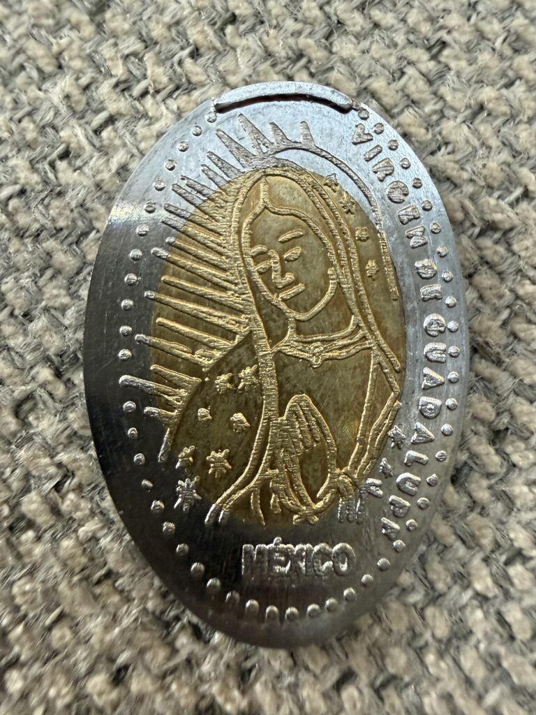 Inicio TodoPrecio.com 49 Souvenir $1 Peso Virgen de Guadalupe México CDMX