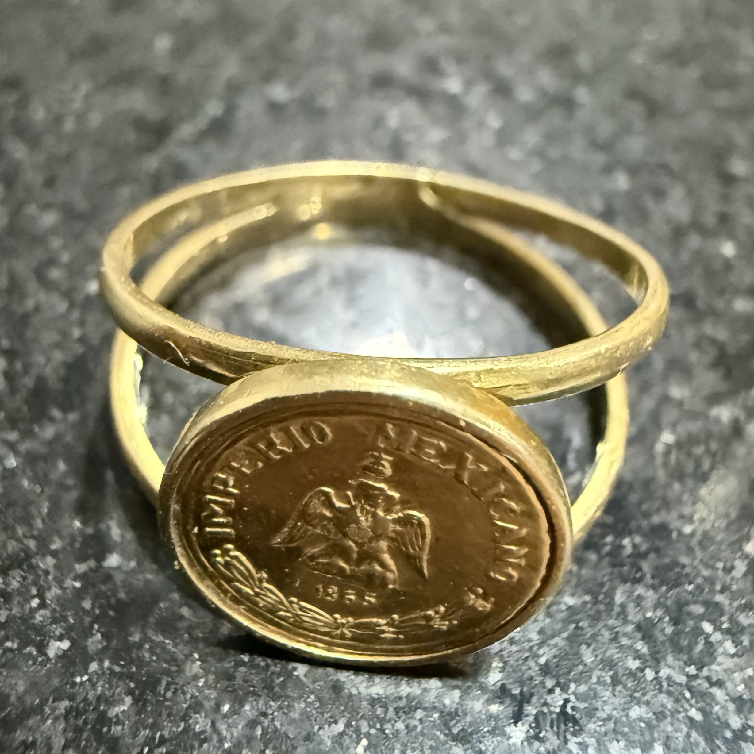 Anillo Maximiliano de Oro 18K Talla 7 | 2.9 g 2 Anillo Maximiliano de Oro 18K Talla 7 | 2.9 g - Image 2