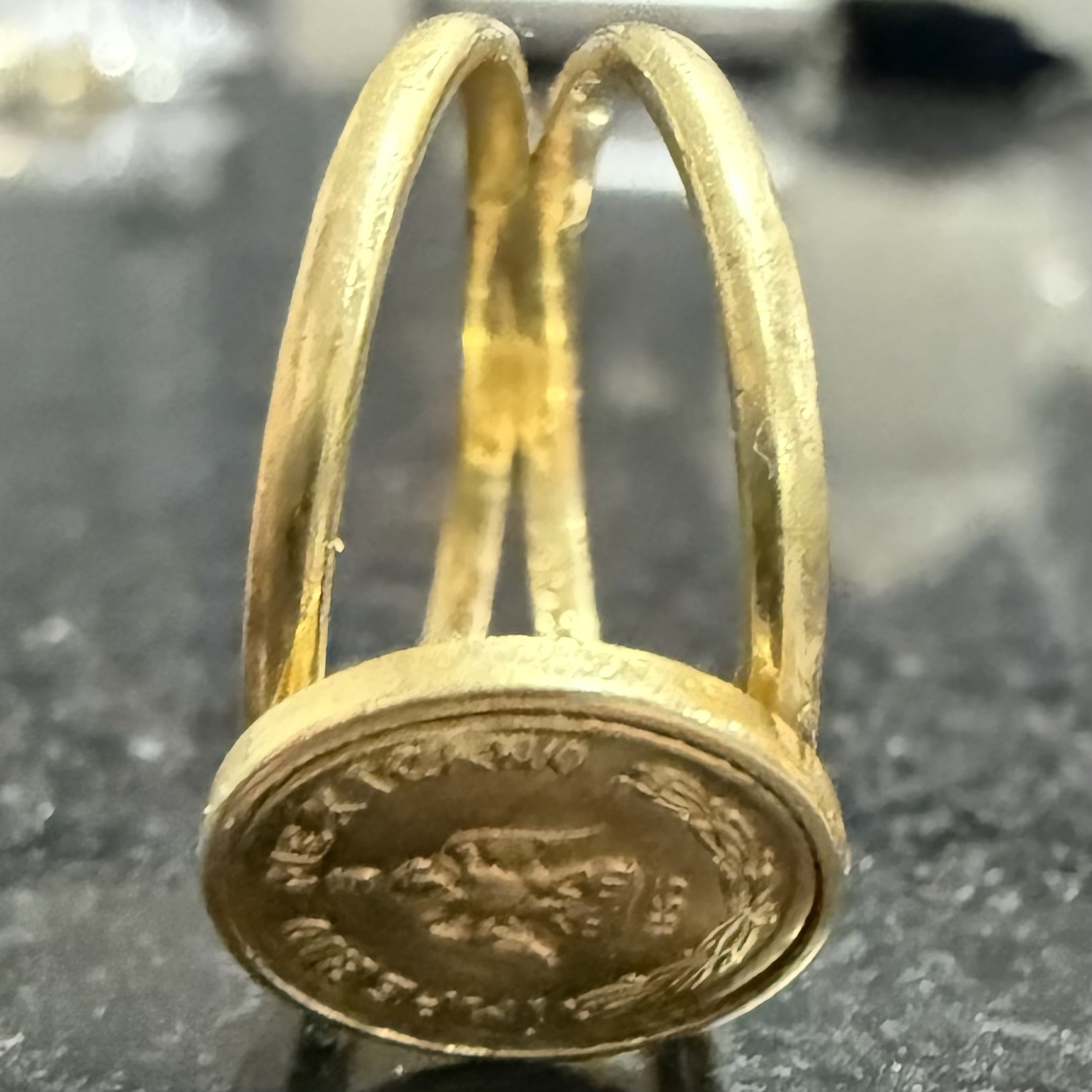 Anillo Maximiliano de Oro 18K Talla 7 | 2.9 g 5 Anillo Maximiliano de Oro 18K Talla 7 | 2.9 g - Image 5