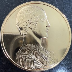 Inicio TodoPrecio.com 5 Medalla El Auriga 1984 Bronce Baño Oro 24K Franklin Mint