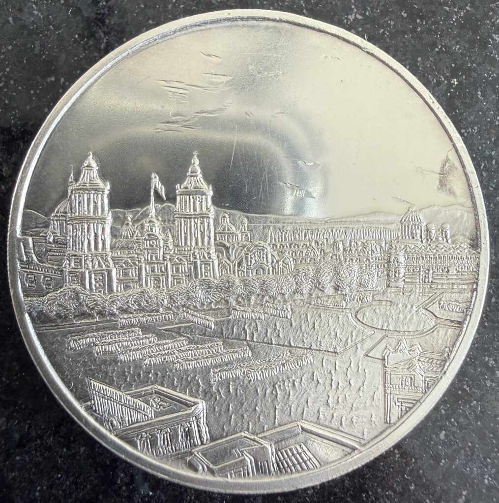 Inicio TodoPrecio.com 7 Medalla El Triunfo de la República Plata .925 | Zócalo Capitalino CDMX