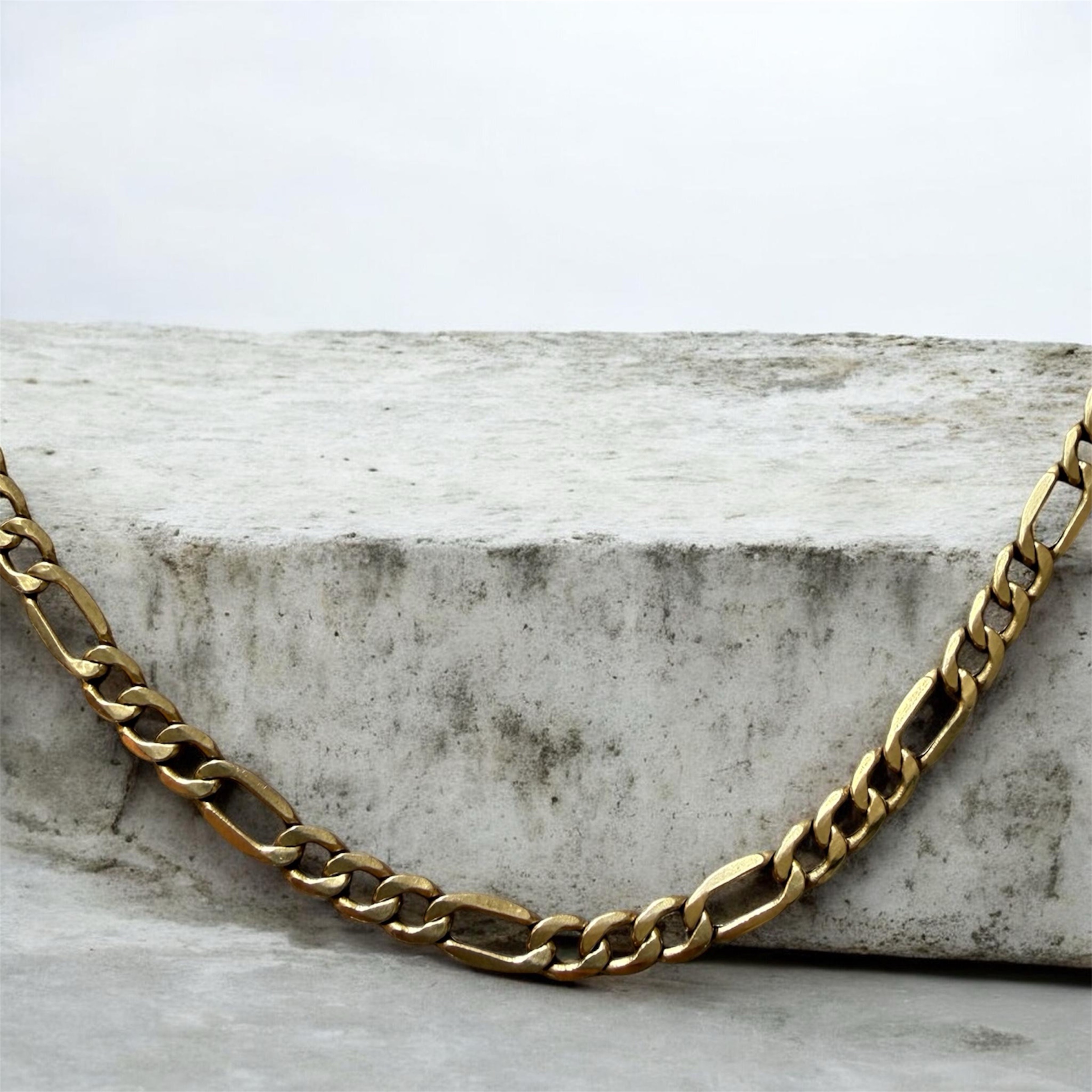 Cadena Fígaro 3x1 de Oro 14K Filk Italy 62cm x 3mm | 4.56 gr 1 Cadena Fígaro 3x1 de Oro 14K Filk Italy 62cm x 3mm | 4.56 gr