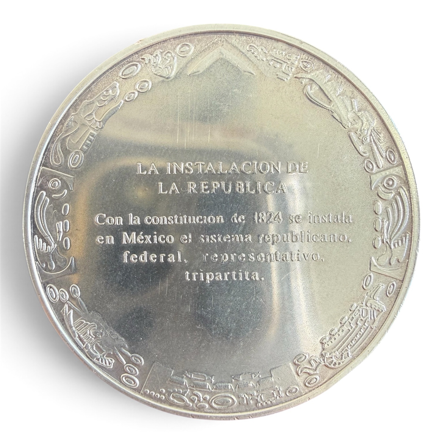 Medalla Instalación de la República Plata .925 | Agustín de Iturbide 2 Medalla Instalación de la República Plata .925 | Agustín de Iturbide - Image 2
