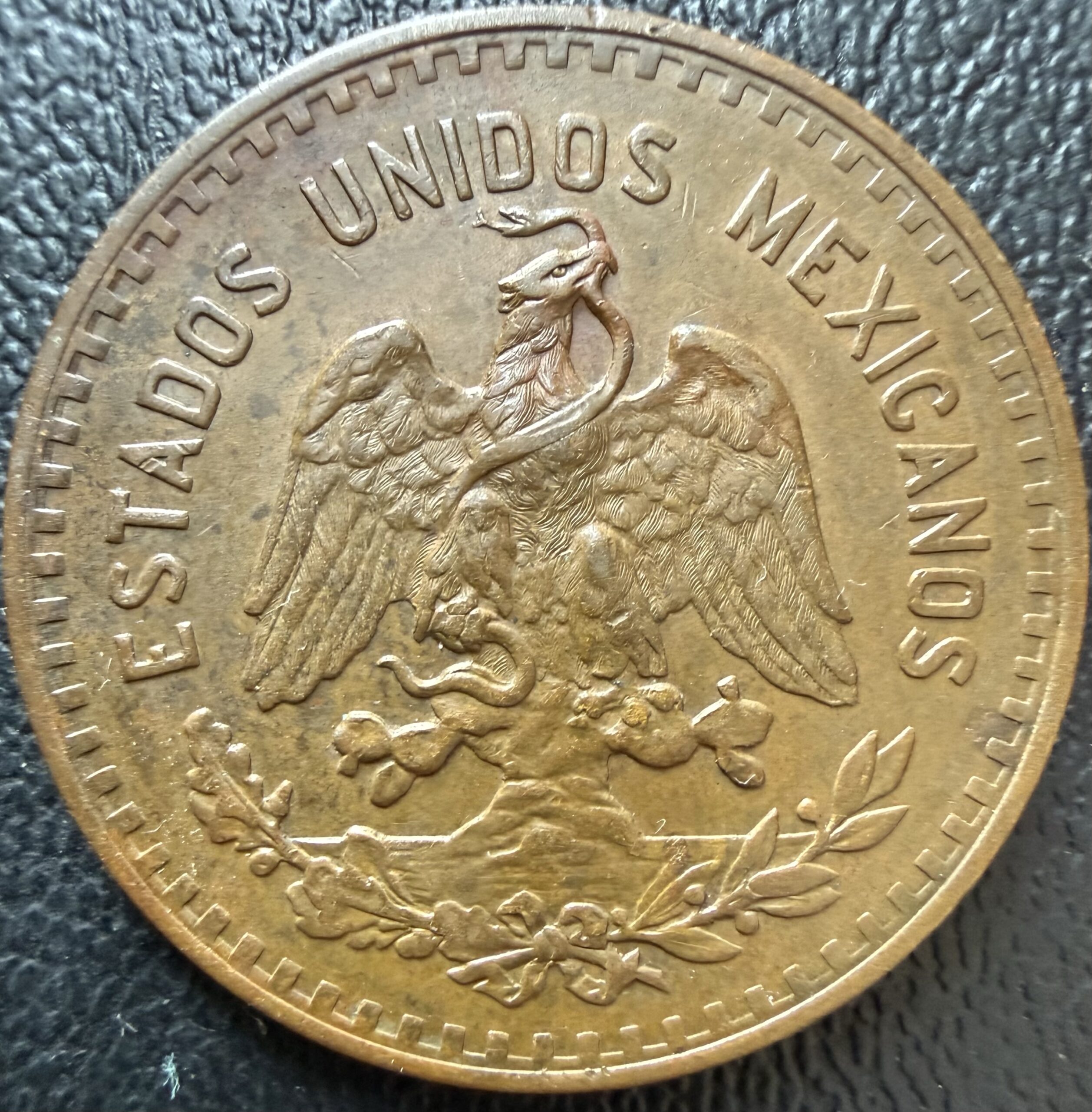 5 Centavos 1935 Monograma México Mo – Moneda de Bronce 2 5 Centavos 1935 Monograma México Mo – Moneda de Bronce - Image 2