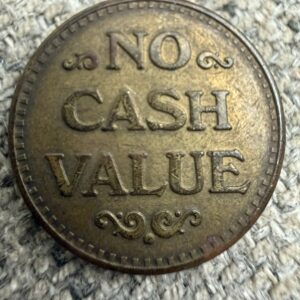 Ficha Vintage de Arcade No Cash Value – Diseño Águila y Estrellas