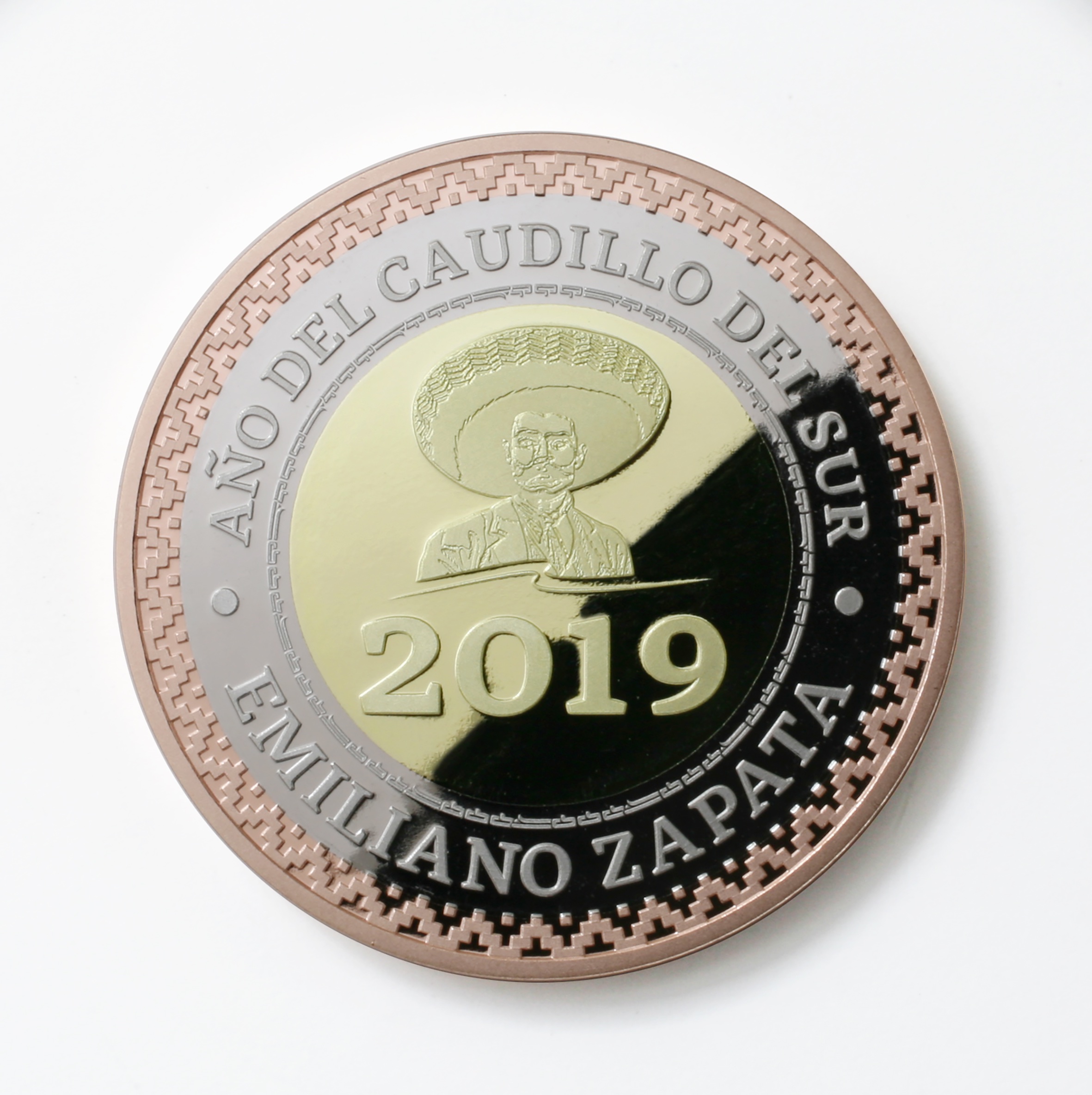 Medalla Trimetálica Año del Caudillo del Sur 2019 – Emiliano Zapata UNC 1 Medalla Trimetálica Año del Caudillo del Sur 2019 – Emiliano Zapata UNC